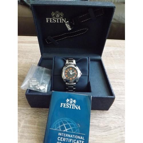 Montre discount festina f16235